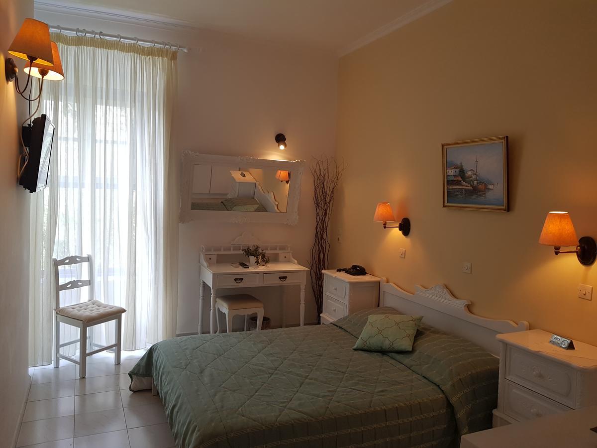 Ippokampos Hotel ไฮดรา ภายนอก รูปภาพ